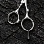 TOMIDAPRO F-01 58S 5.8-inch hair cutting scissors — Handle Detail